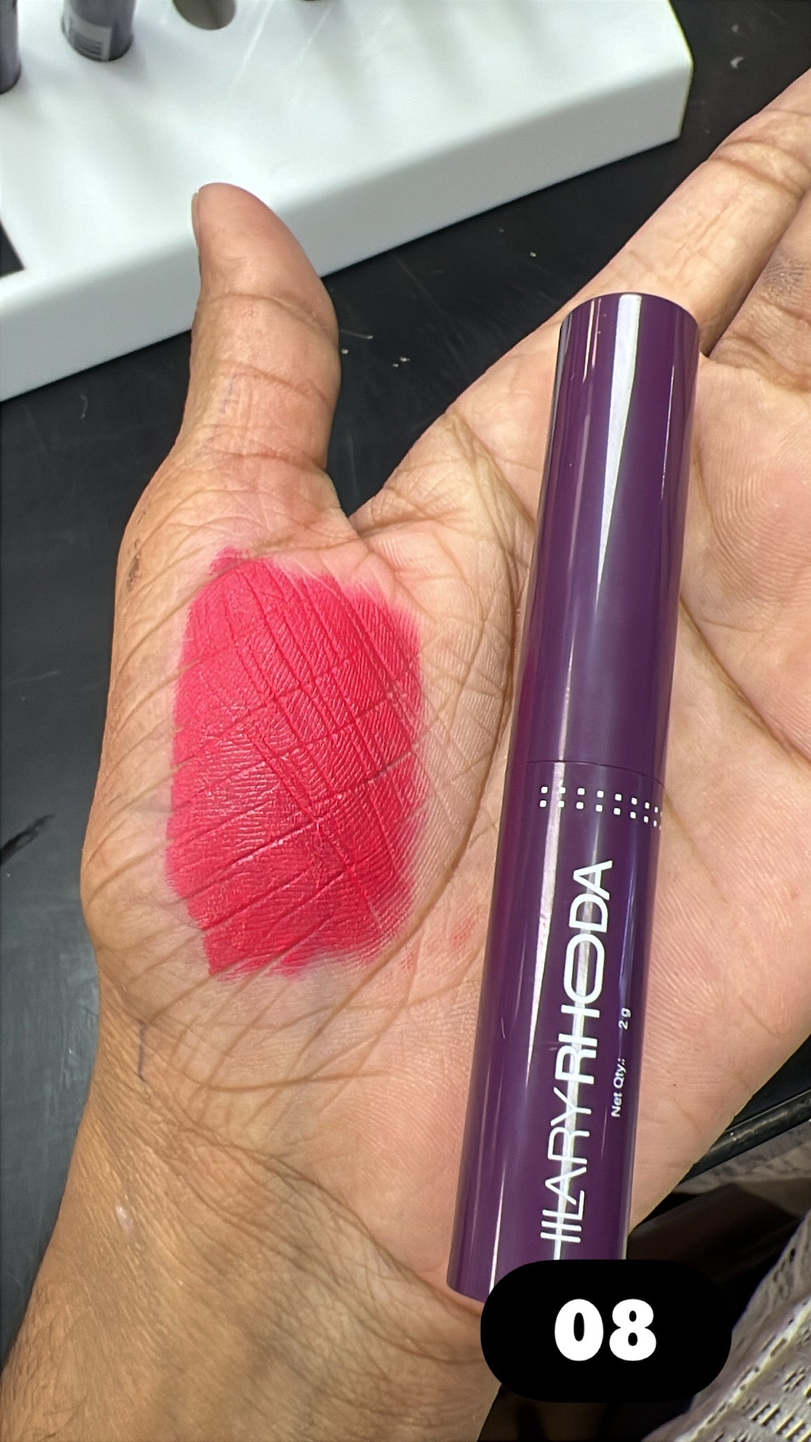 HR NON TRANSFER BULLET LIPSTICK